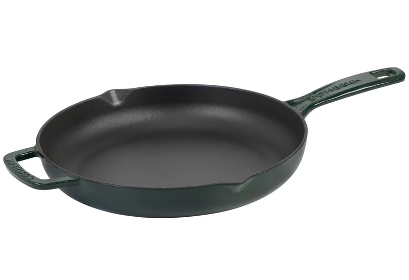 Combekk Bratpfanne Classic Gusseisen Holly Green ø 26 cm - emaillierte Antihaftbeschichtung