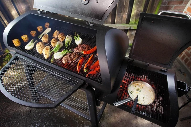Landmann Smoker Vinson 400 Starterset - Holzkohle Räucherofen - Smoker BBQ