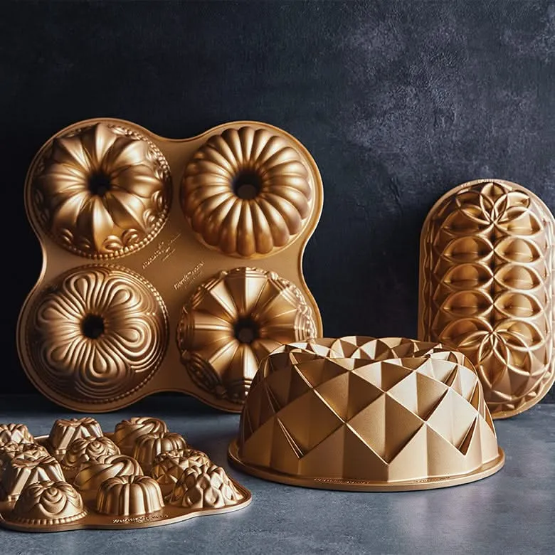 Nordic Ware Kuchenform / Brotbackform Jubilee Loaf Gold - Aluguss - 26 x 15 cm