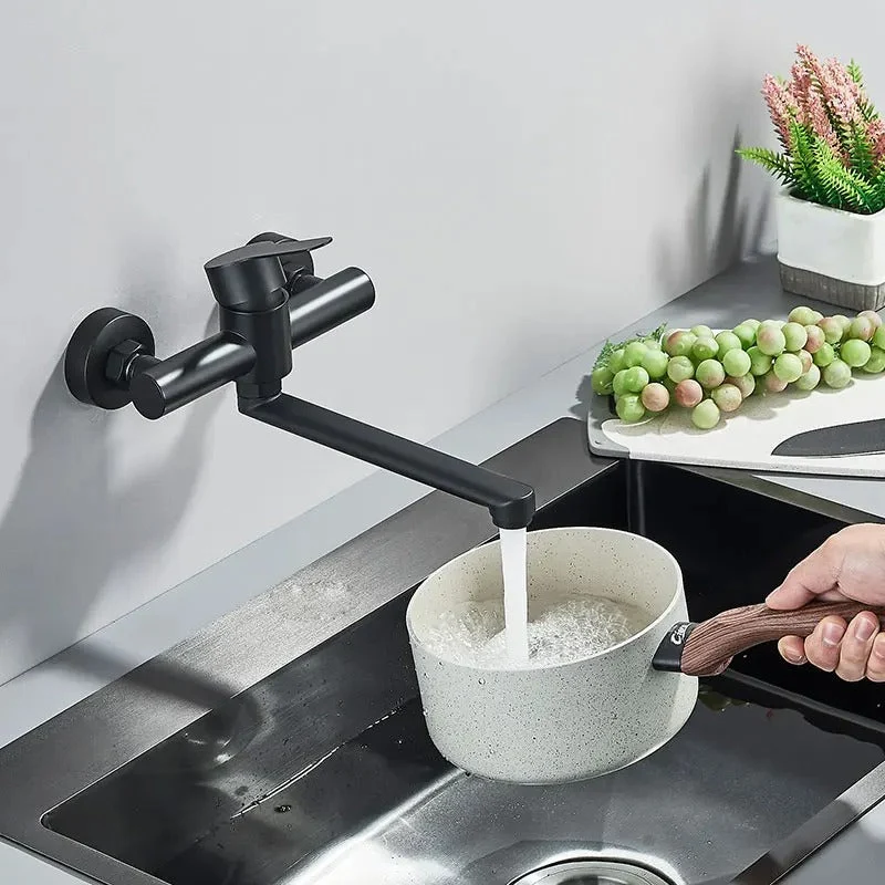 FlexiTap – Wandgemonteerde 360° draaibare kraan met dubbele grepen voor het regelen van warm en koud water