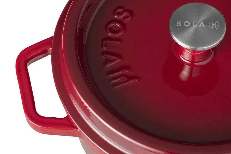 Sola Bräter mit Deckel Gusseisen - Rot - ø 24 cm / 3.2 Liter - Emaillierte Antihaftbeschichtung
