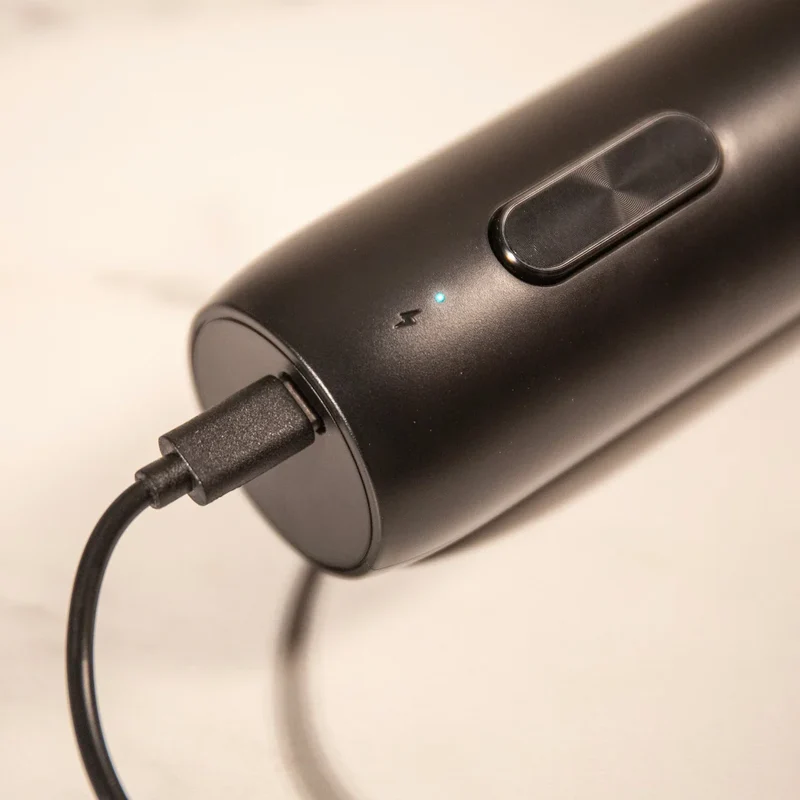 Vacu Vin Elektrischer Weinöffner + Folienschneider - Schwarz