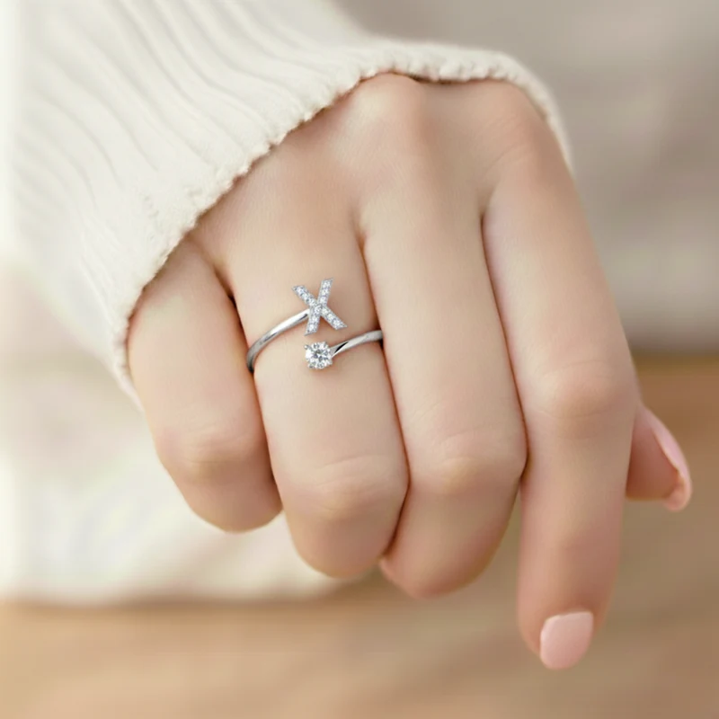 MonoCharm | Verstelbare Initial Ring Classic met Cadeau Doos en Kaart Bericht