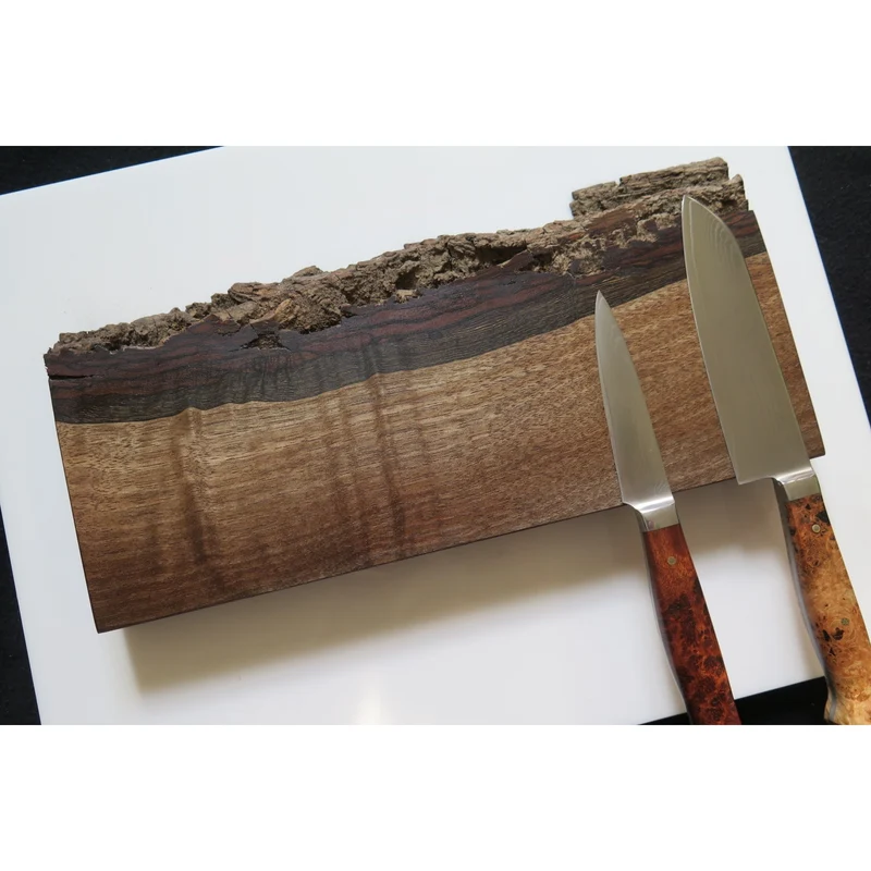 Magnetmesserhalter Live Edge Walnuss mit Rinde verschiedene Längen