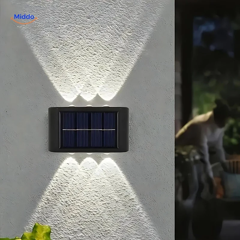 LumiGlow Solar-Wandlamp | Waterdichte LED met Dubbele Kop voor Stijlvolle Buitendecoratie