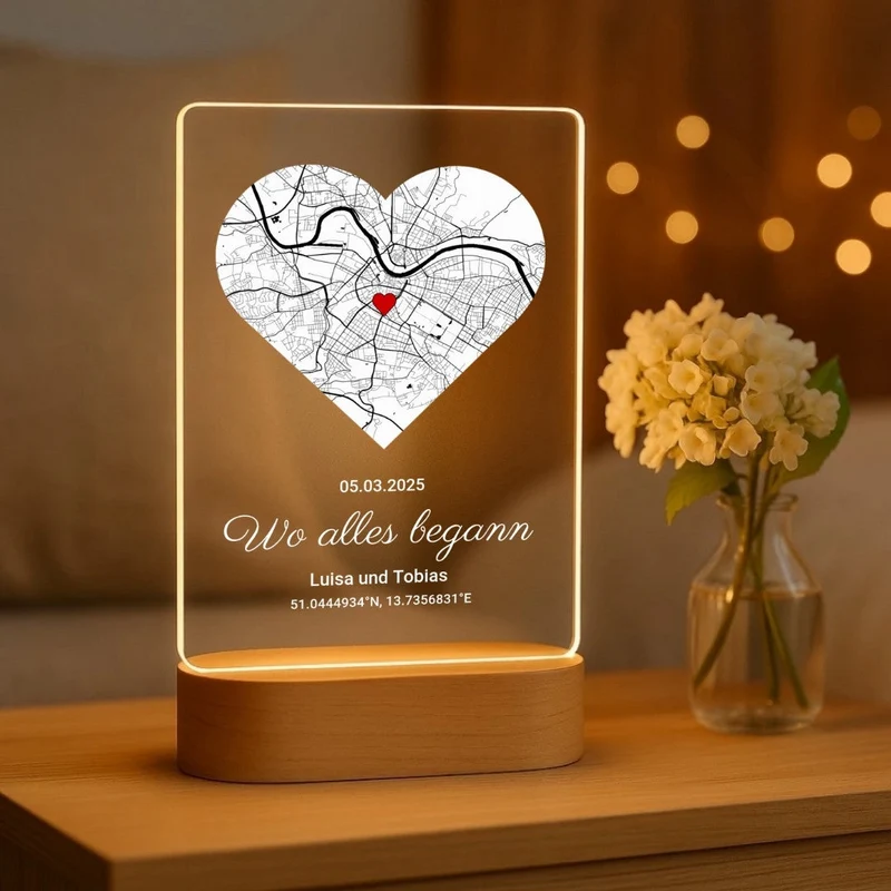 LichtZauber Nachtlicht | Gepersonaliseerd LED-nachtlicht met houten voet voor een gezellige sfeer