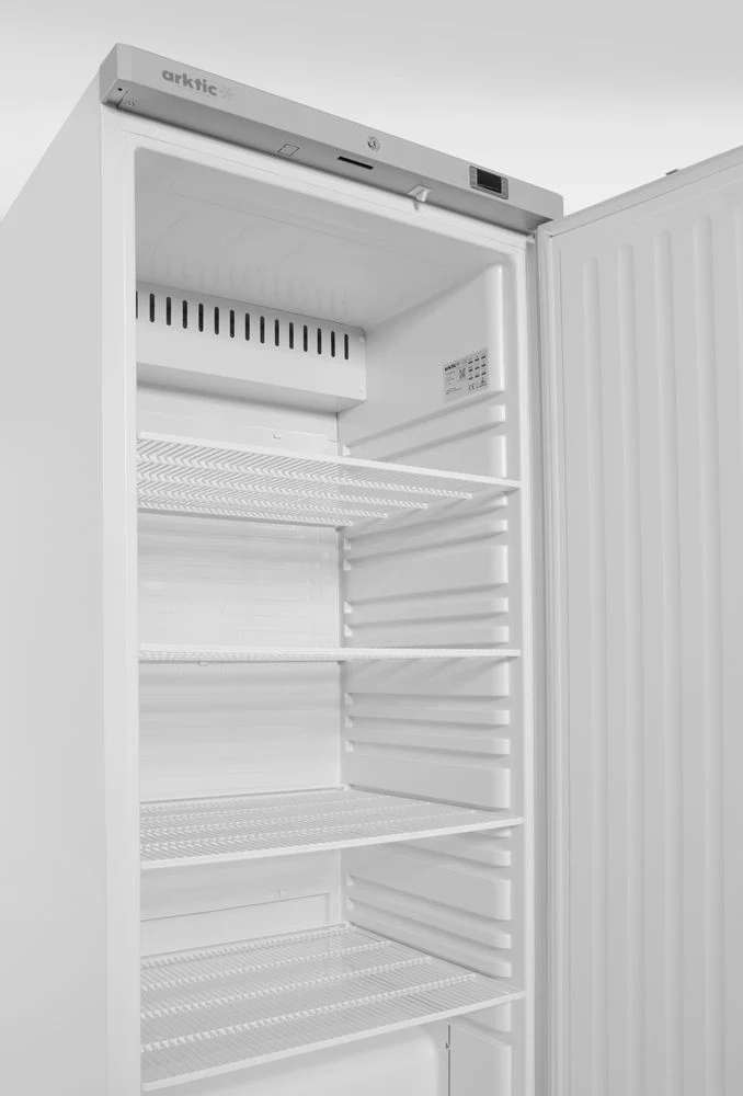 Arktic Kühlschrank in weiß lackiertem Stahlgehäuse – Budget Line – 455 l – 230 V / 140 W – 744 × 775 × H 1900 mm