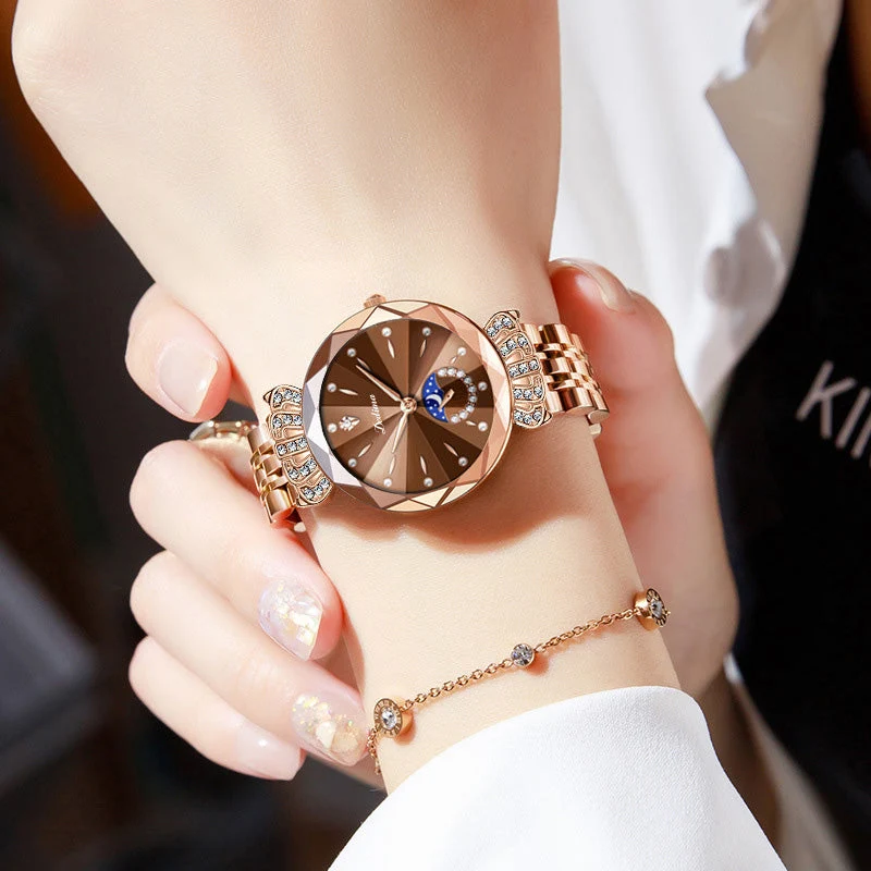LuxeLuna Diamanten Maansterhorloge voor Dames | Elegant design met sprankelende diamanten accenten