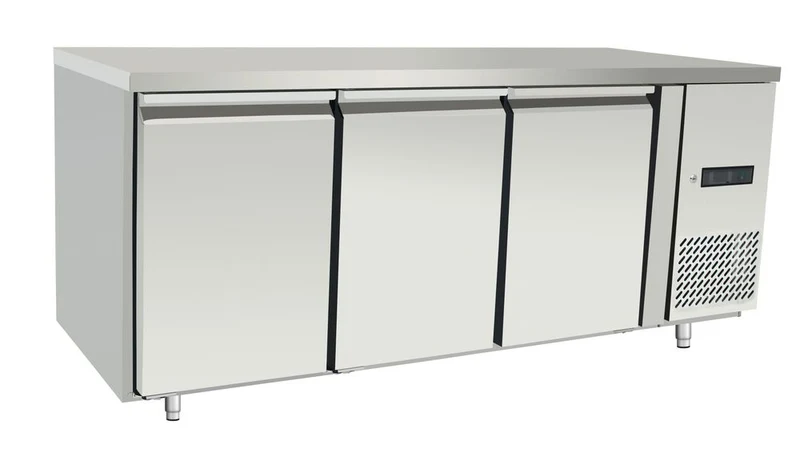 Arktic Kühltheke dreitürig 420 L – Profi Line – 334 l – 230 V / 400 W – 700 × 1795 × H 839 mm