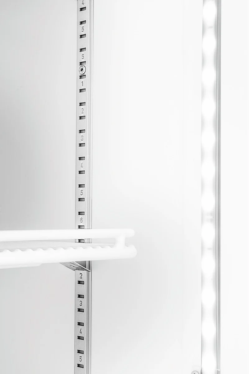 Bartscher Glastürenkühlschrank GTK1-123