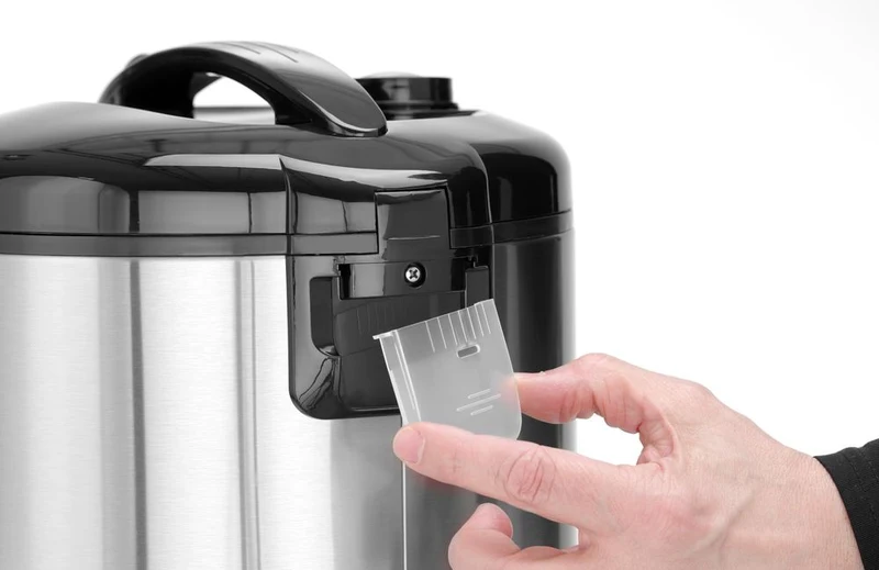 HENDI Reiskocher mit Dampfgarfunktion – Profi Line – 1,8 l – 230 V / 700 W – Ø 280 × H 285 mm
