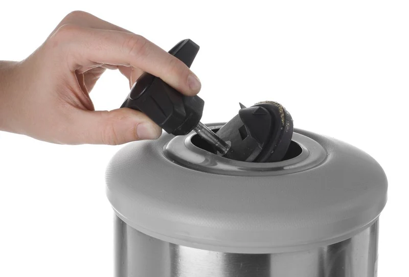 HENDI Wasserenthärter – Filterkapazität: (20°dH / 30°dH / 40°dH) 2520 / 1680 / 1260 – 12 l – Ø 185 × H 500 mm