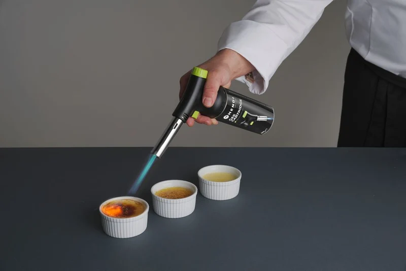 HENDI Jet Crème-Brûlée-Brenner - Set mit Kartusche – designed by Robert Bronwasser – 175 × 68 × 260 mm