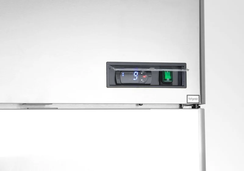Arktic Kühlschrank – eintürig Profi Line 670 L – Profi Line – 455 l – 230 V / 220 W – 800 × 730 × 2065 mm