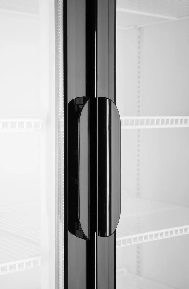 Arktic Rückwandkühlschrank mit hinterleuchteter Blende – zweitürig – 512 l – Schwarz – 230 V / 510 W – 1120 × 585 × 1900 mm
