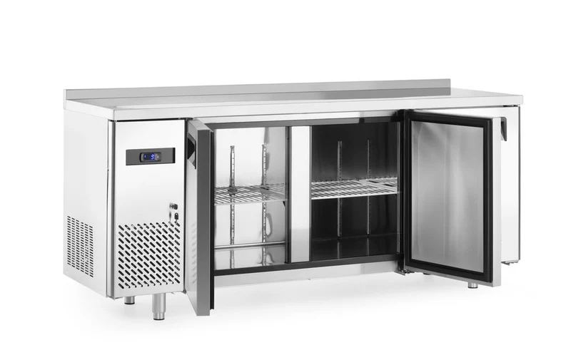 Arktic Kühltisch – dreitürig Kitchen Line 390 L – Kitchen Line – 291 l – 230 V / 270 W – 600 × 1800 × 840 mm